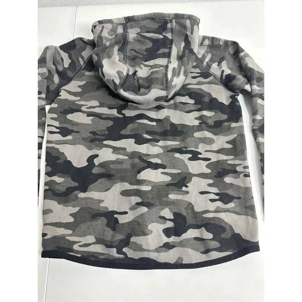 GAP GapFit Performance Dry  Hoodie Olive Camo Boy's Size Medium (8)